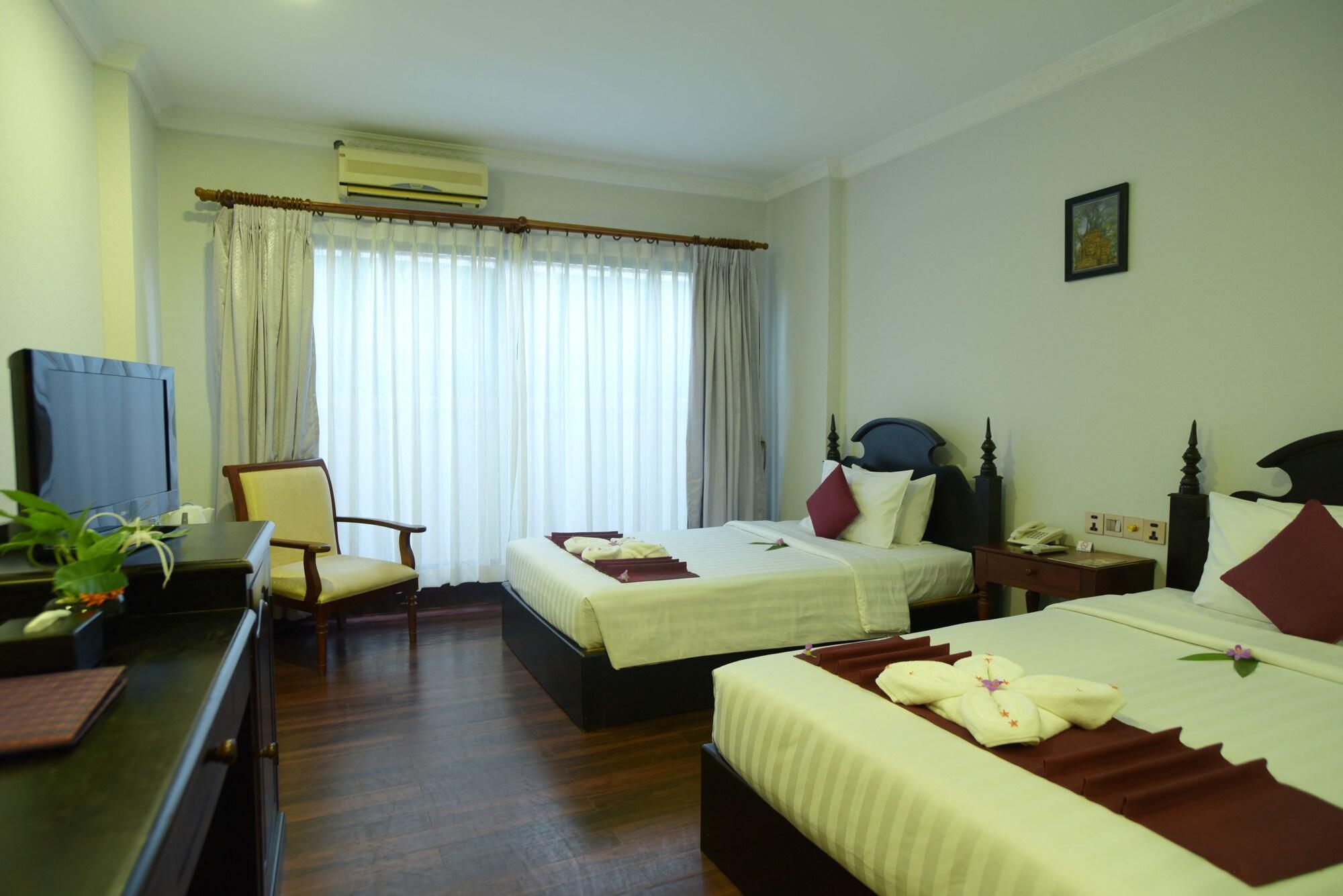 Lucky Angkor Hotel & Spa Siem Reap Esterno foto