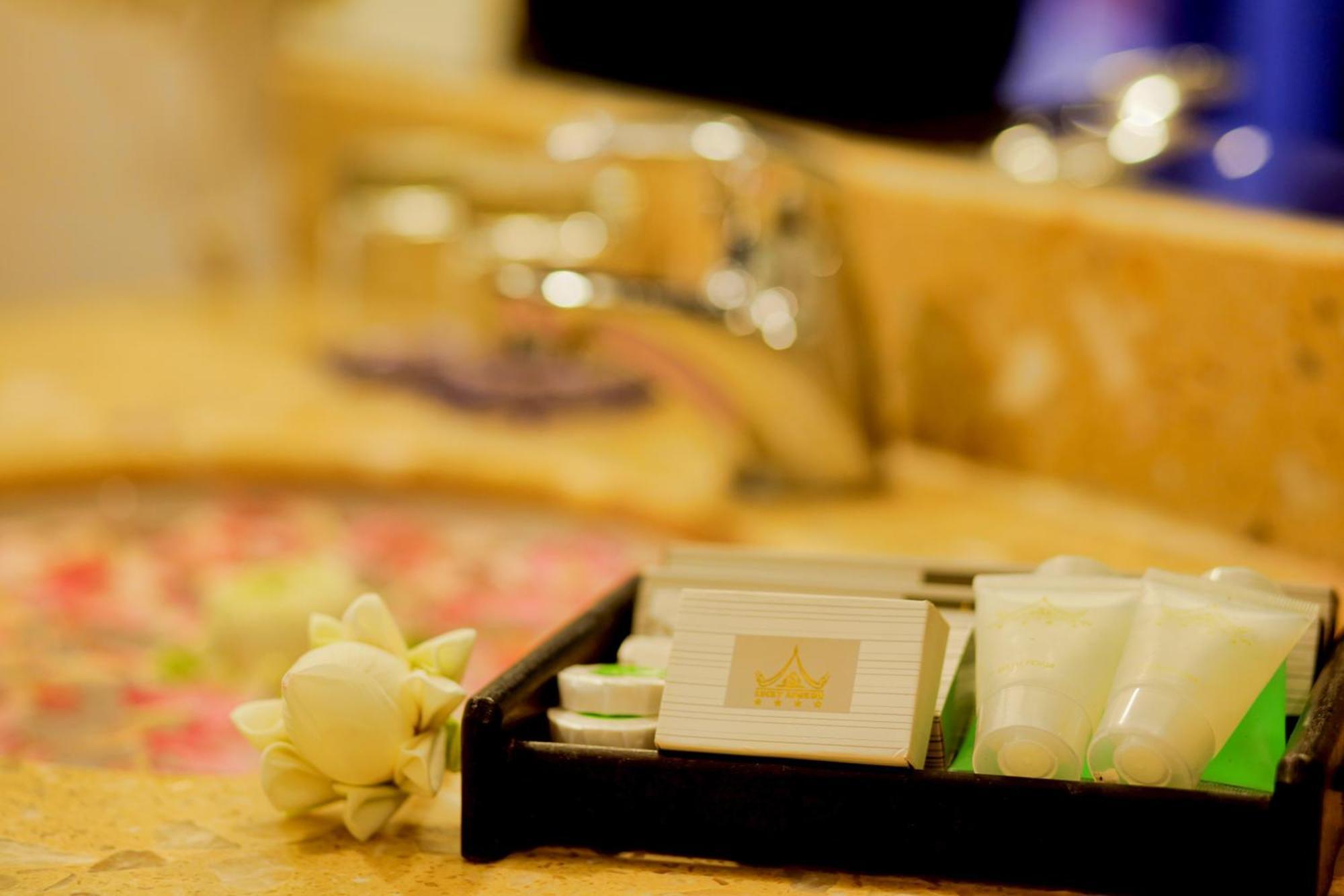 Lucky Angkor Hotel & Spa Siem Reap Esterno foto