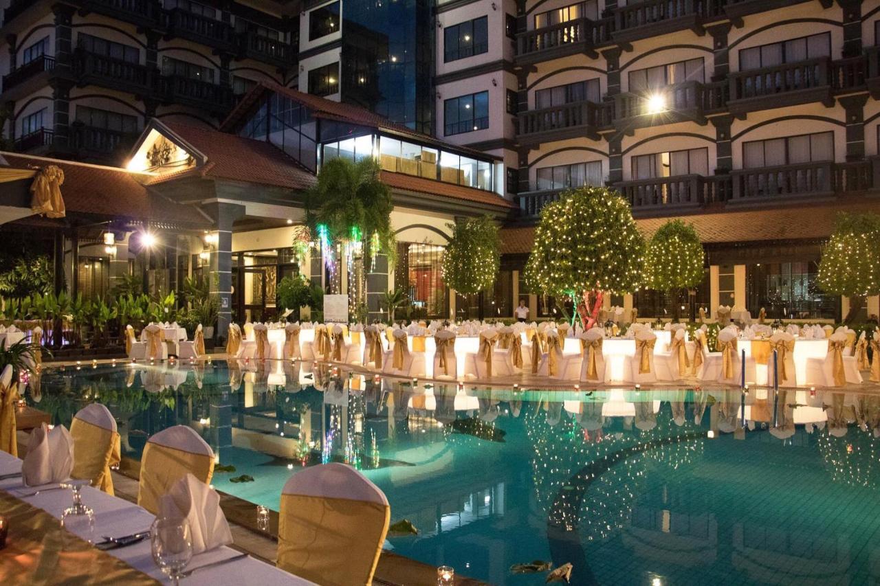 Lucky Angkor Hotel & Spa Siem Reap Esterno foto